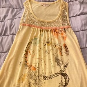 Cute tank top, like new.